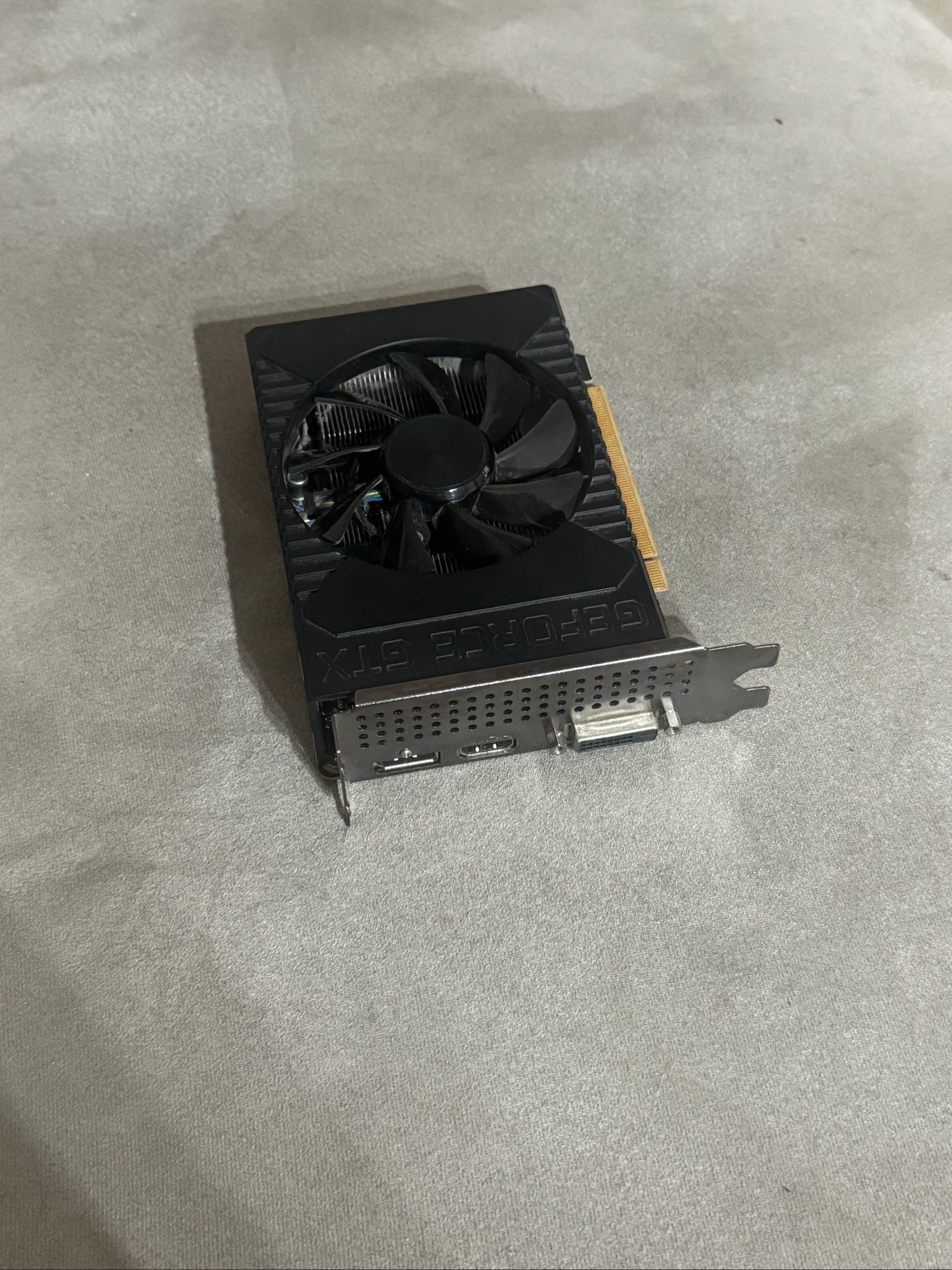 Nvidia Geforce GTX 1650 Super – photo 2